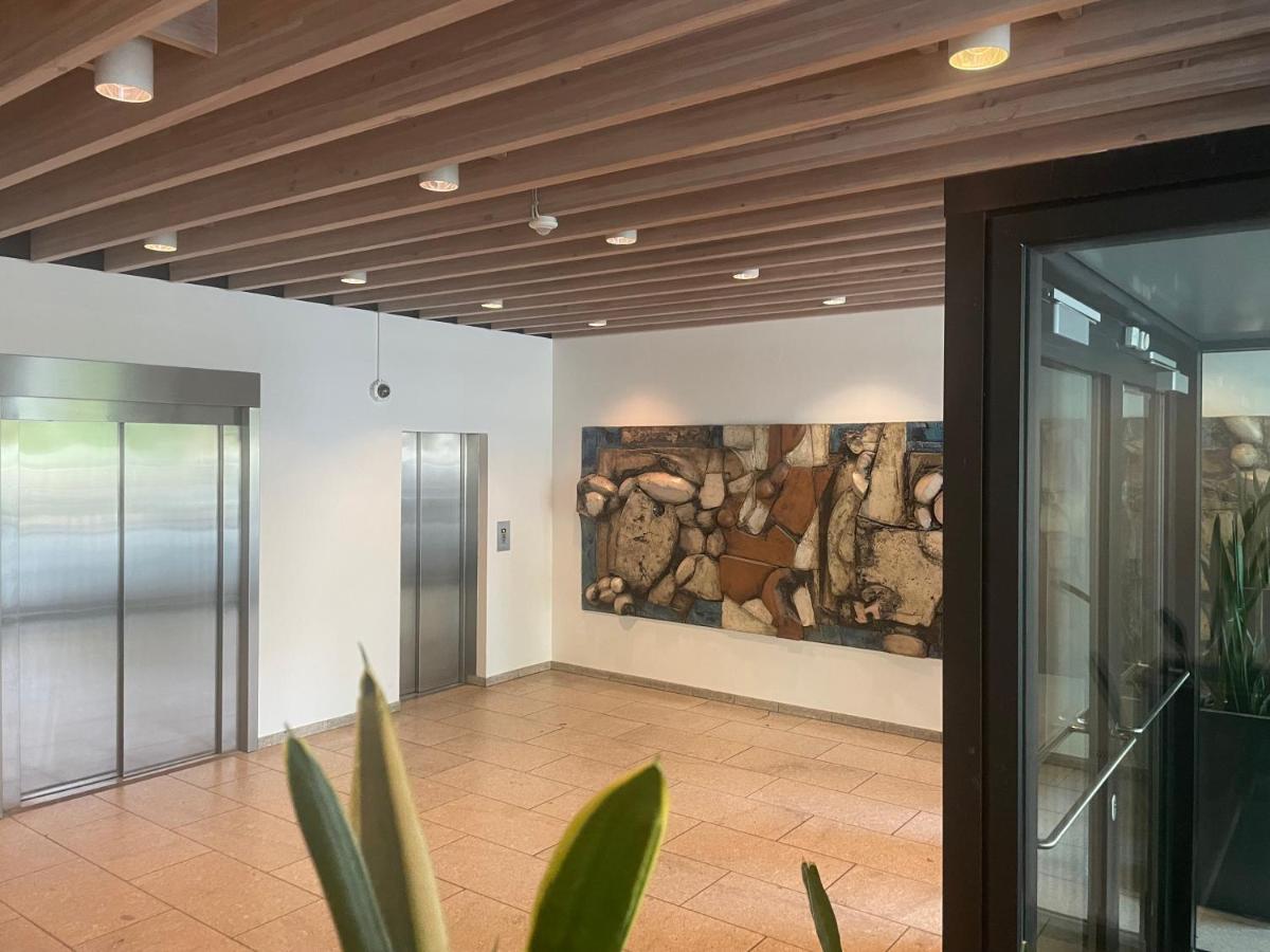 Modern Central Apt With Rooftop, Privat Balcony, & Free Parking,Next To Aarhus Attractions מראה חיצוני תמונה